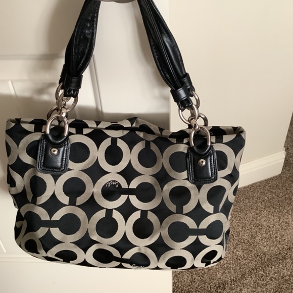 Authentic Coach Handbag - Picture 2 of 6